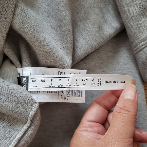 Adidas light grey ladies jacket size L - Picture 3 of 6